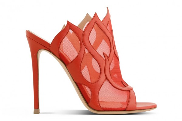 Womens-Shoes-Spring-Summer-2014-by-Gianvito-Rossi-2-600x400