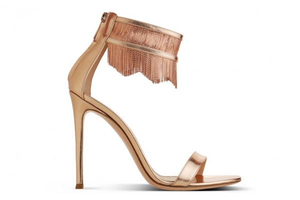 Womens-Shoes-Spring-Summer-2014-by-Gianvito-Rossi-8-600x400